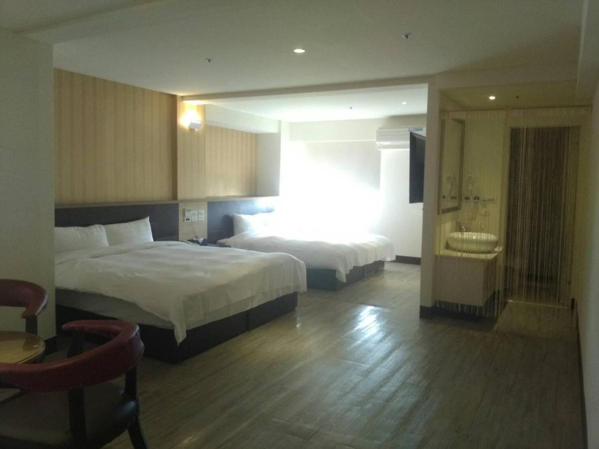 Dengfeng Milan Business Hotel Huwei Экстерьер фото
